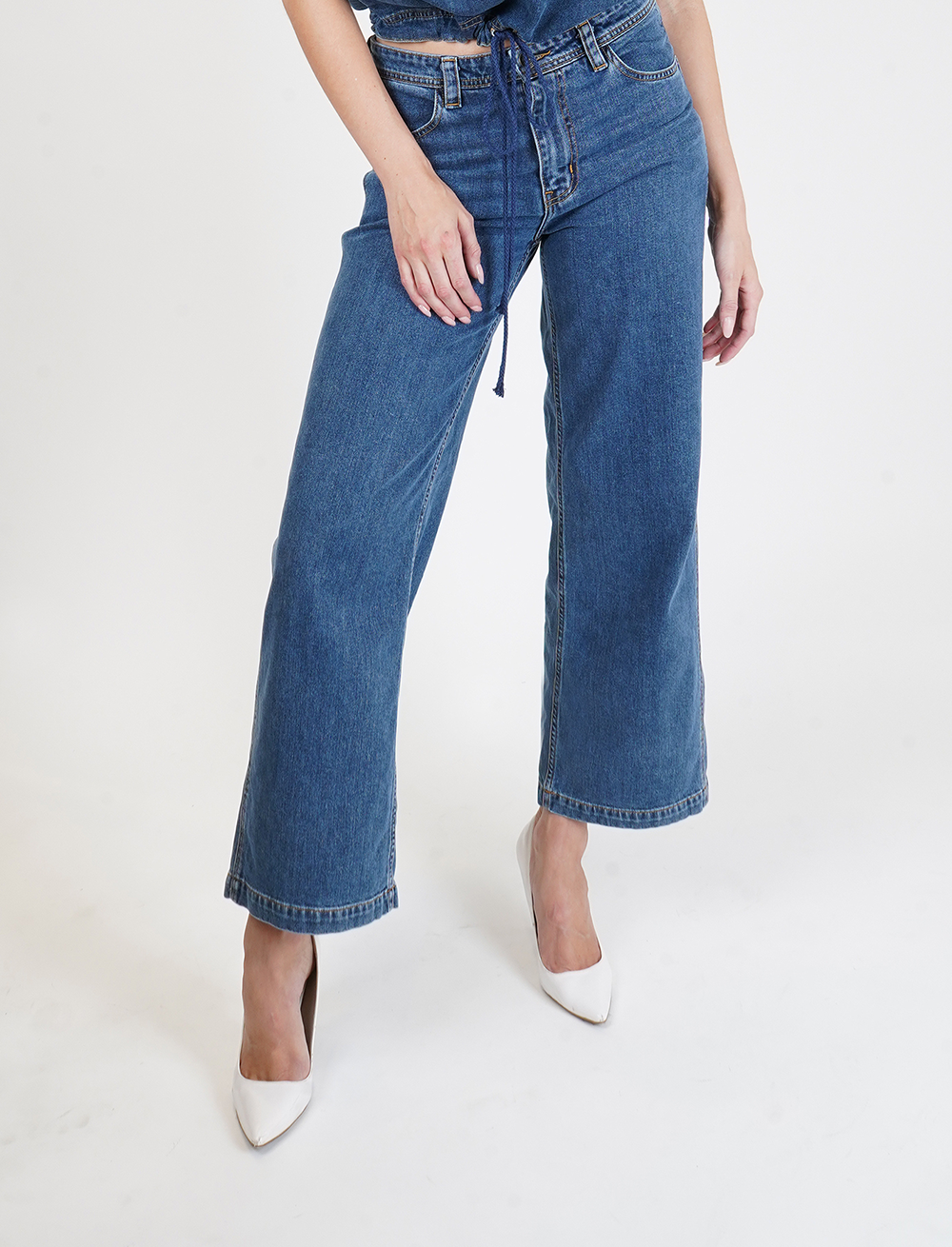 Eternal Three Quarter Jeans