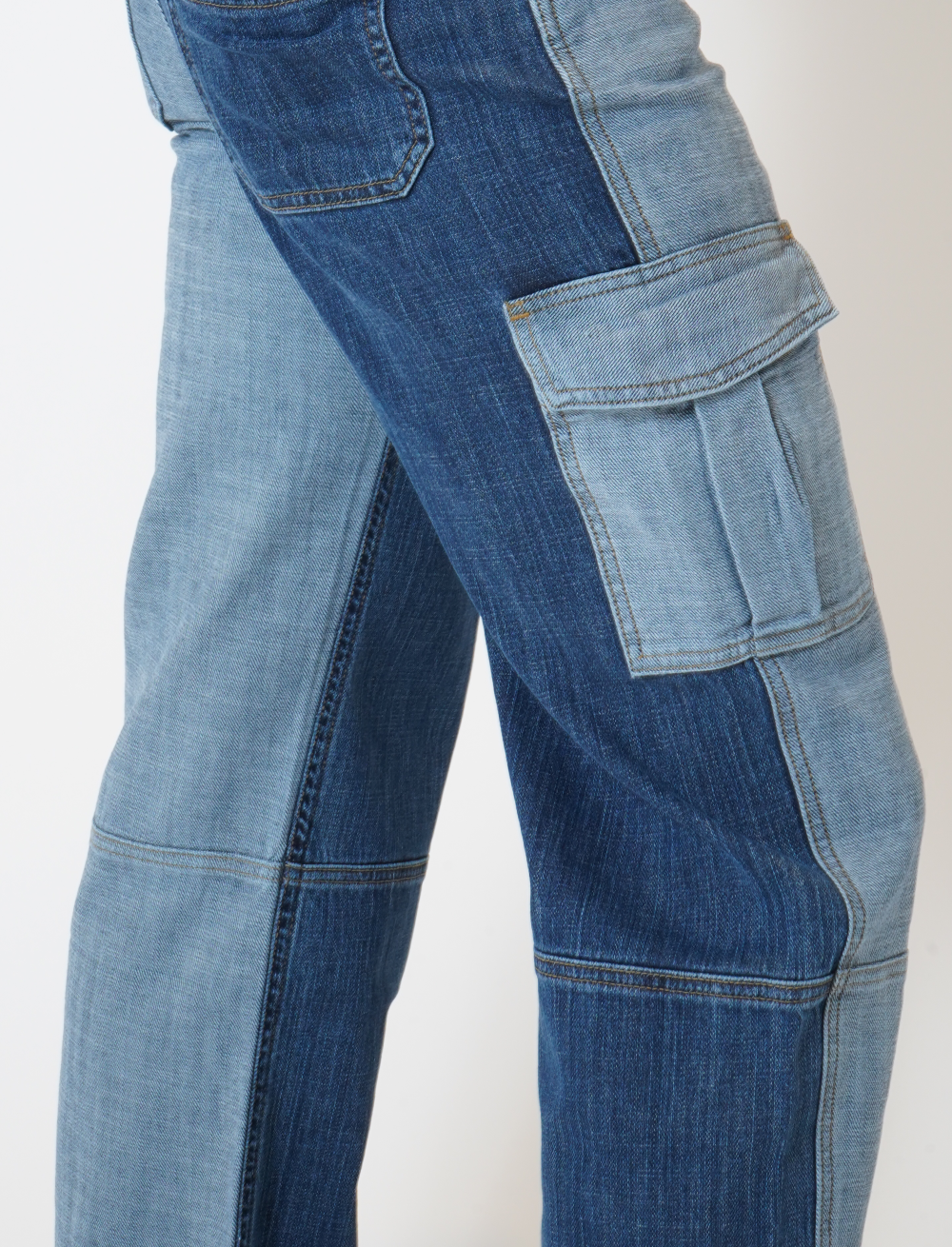 Two Tone Men’s Cargo Denim Jeans